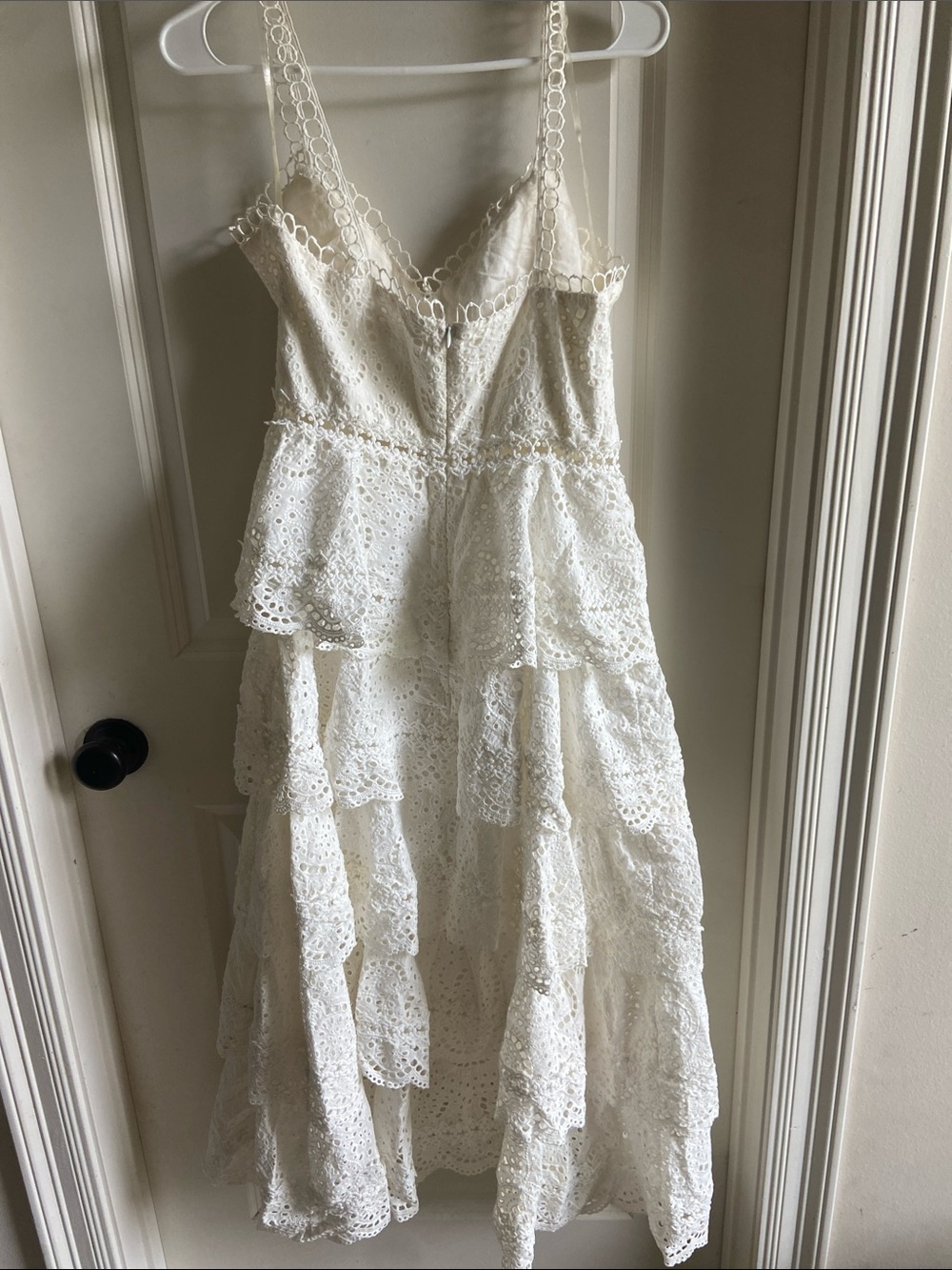 L'ATISTE White Lace Tiered Midi Dress with Spaghetti Straps - Picture 2 of 3